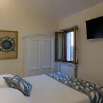 Dimo' Re 3* Farnese
