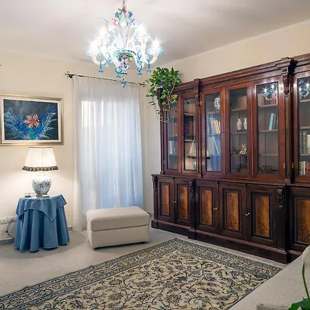 Dimo' Re Bed & Breakfast Farnese