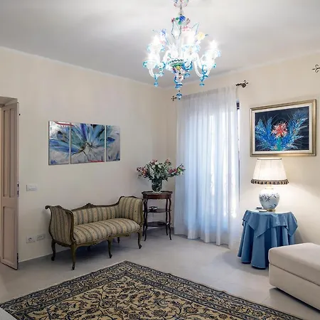 Dimo' Re Bed & Breakfast Farnese